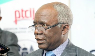 Falana Criticizes FG and Lagos Government Over N100,000 School Fees Hike