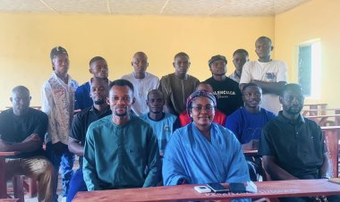 NAKOSS and Ankpa Students Donate 31 Desks to GloryLand Polytechnic, Ankpa