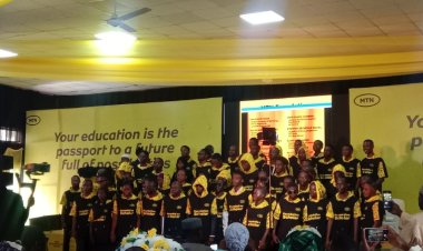 MTN Nigeria Foundation Awards N114 Million Scholarships to 380 Students, Including Visually-Impaired Recipients