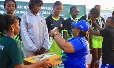 LASU Deputy Vice Chancellors Present Medals at FASU Handball Event