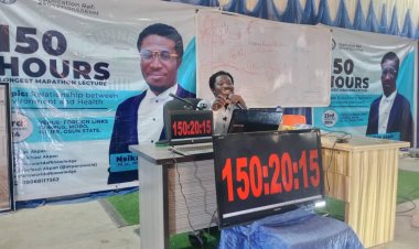 Osun Lecturer, Dr. Nsikak Akpan, Breaks World Record with 150-Hour Marathon Lecture