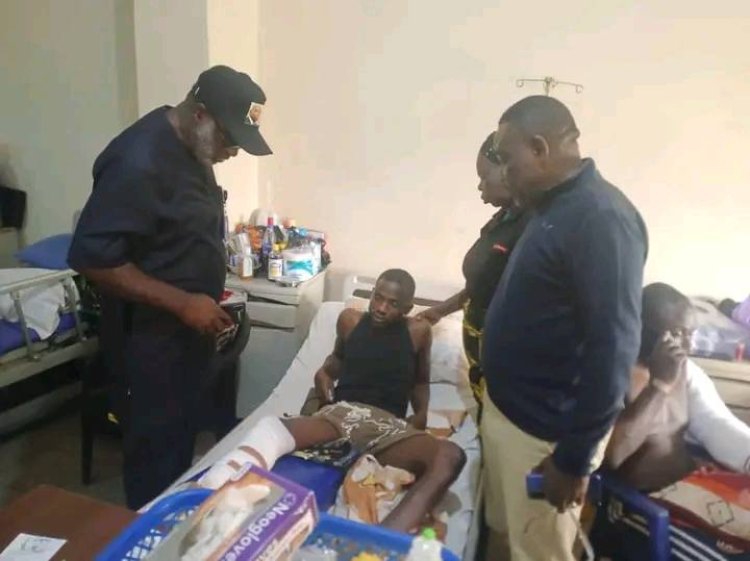 Benue State University Vice Chancellor Prof. Tor Joe Iorapuu Visits Hospitalized Theatre Arts Student