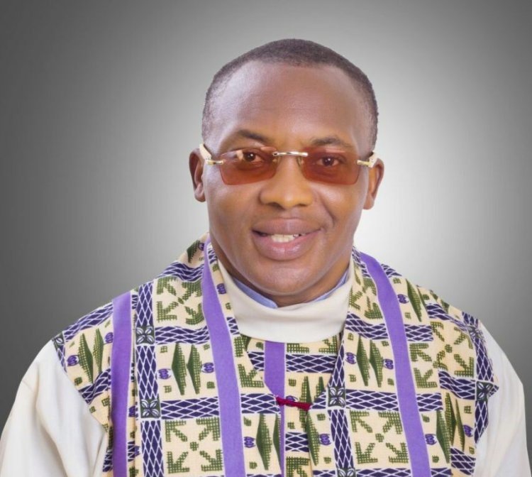 UNIZIK's Igbo Department Honors Very Rev. Fr. Prof. Bonaventure Umeogu with Top Igbo Heritage Contribution Award