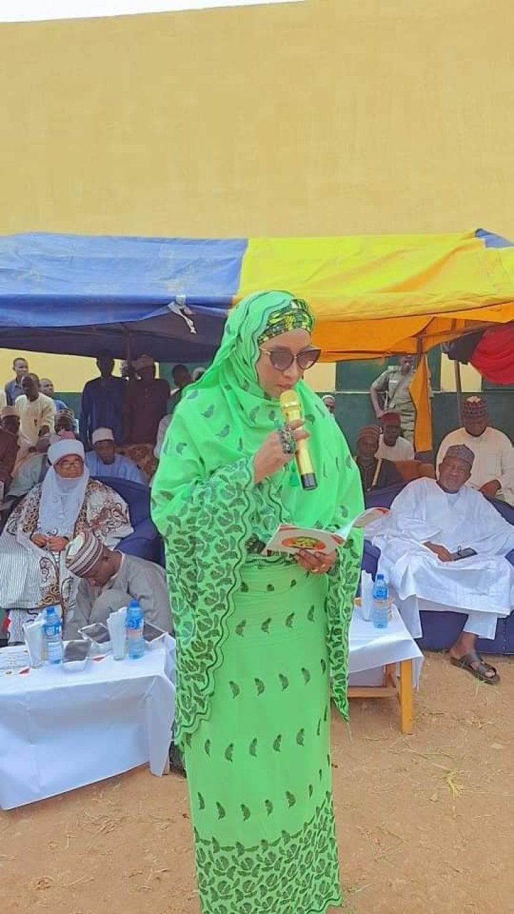 Hajiya Zainab Musawa of Nigerian Army College of Education Commissions New Facilities at Government Girls School, Matazu