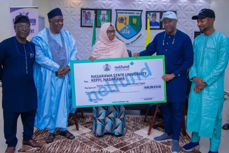 NELFUND Presents Cheque to Nasarawa State University, Keffi