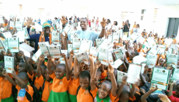 Akwa Ibom Indigenes in Diaspora Donate Books to Support Governor Eno’s Education Agenda