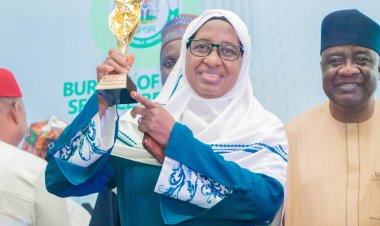 NSUK Vice-Chancellor Professor Sa’adatu Hassan Liman Wins Distinguished GovTech Trailblazer's Award