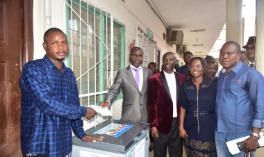 FUTA Students Donate Photocopier and Deep Freezer to Agricultural Extension Department