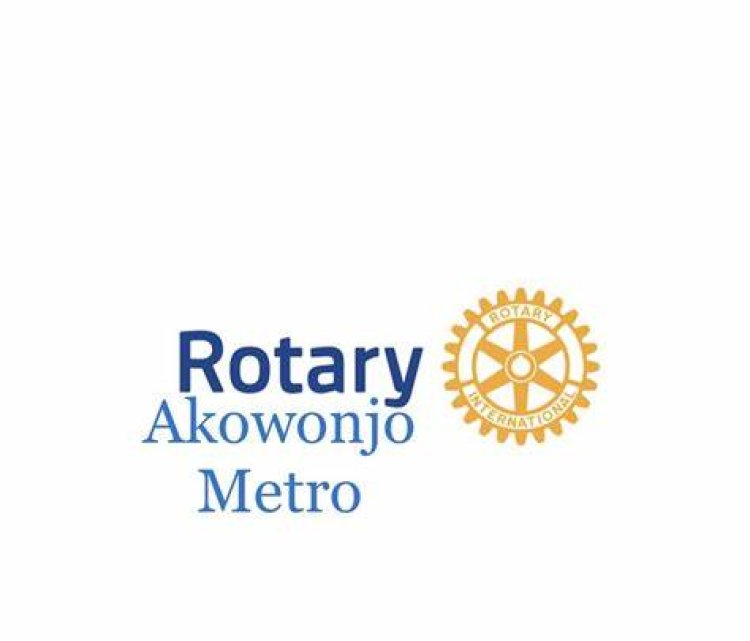 Akowonjo Rotary Club Empowers 400 Students with Back-to-School Initiative