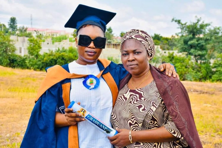 FULOKOJA Graduate Abdulkareem Oyiza Khadijah Pens Note of Gratitude to University