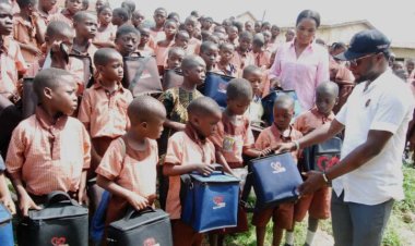 Kushcare Foundation Donates Lunch Bags, School Sandals to Ibadan Primary School Pupils