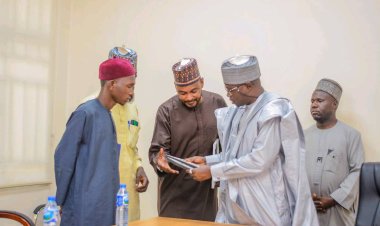 Borno State University’s Ali Muhammad Wins Debate Competition, Presents Award to Vice-Chancellor