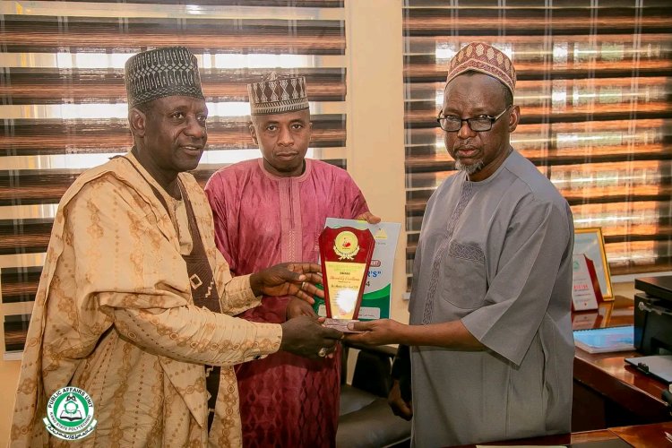 Kano State Polytechnic Rector Dr. Abubakar Umar Farouk Receives Award of Excellence