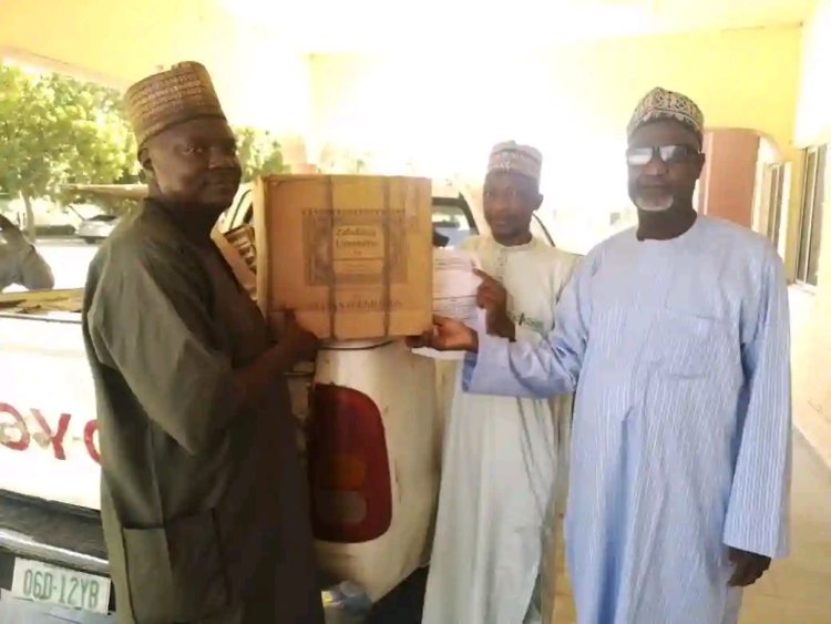 Fika Emirate Council Donates Books to Federal Polytechnic Damaturu