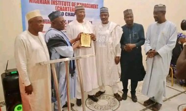KHAIRUN Vice Chancellor, Prof. Abdulrashid Garba, Receives Award for Outstanding Leadership