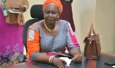 Yakubu Gowon University Acting Vice-Chancellor Concludes Faculty Tour with Visit to Pharmaceutical Sciences