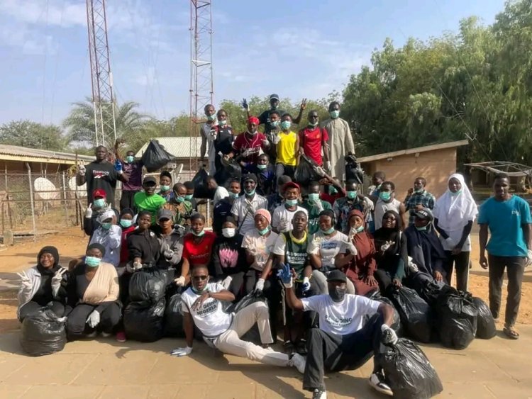 Plogging Nigeria Club Organizes Successful Cleanup Exercise at Usmanu Danfodiyo University