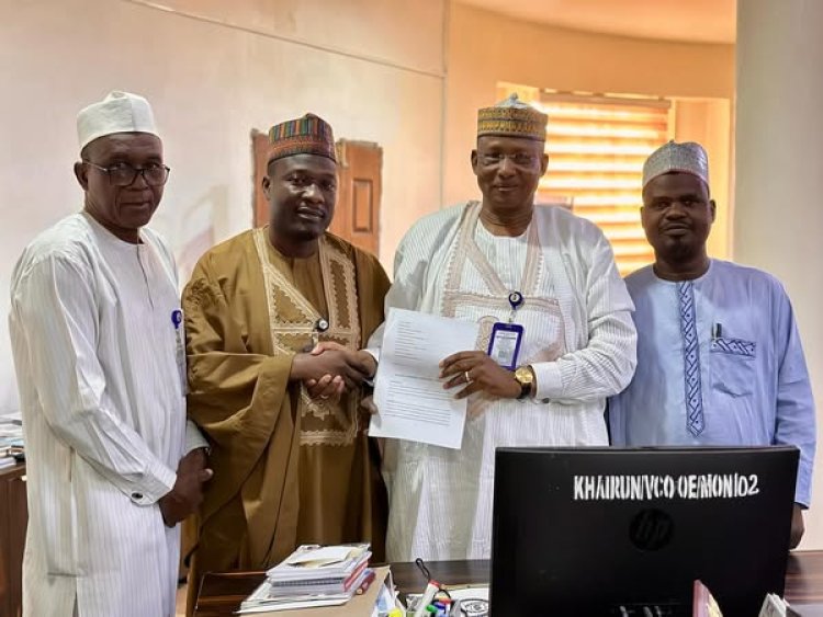 Nigerian Library Association Honors KHAIRUN Vice-Chancellor for Contributions to Modern Library Services