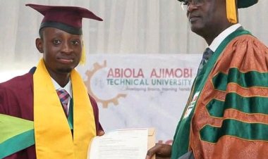 From Firewood to First Class, Uthman Oloyede’s Journey to a 4.98 CGPA Against All Odds