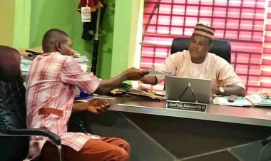 Taraba State University SUG President Meets with DVC on NELFUND Refund