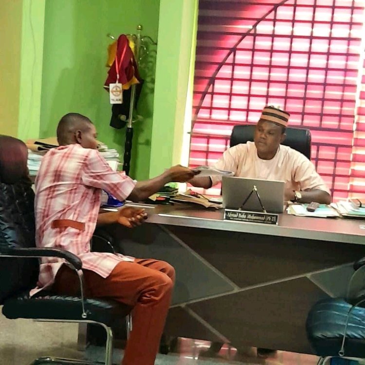 Taraba State University SUG President Meets with DVC on NELFUND Refund