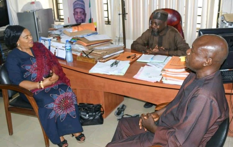 MAUTH CMD Receives NYSC Stakeholders Award for Outstanding Support