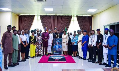 Lagos State University VC Holds Breakfast Meeting with Students' Union Leaders