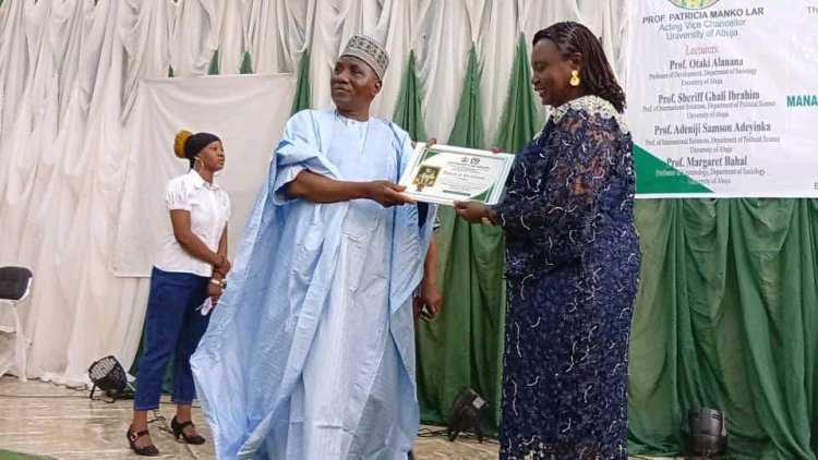 UNIABUJA Postgraduate Students Host Public Lecture, Honour Acting Vice-Chancellor