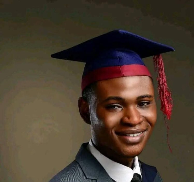 Muniru Elijah Taiwo Emerges Best Graduating Student at Olabisi Onabanjo University