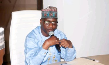 ADSU Fresh Air Innovators Visit Vice Chancellor to Discuss Community Challenge Initiative