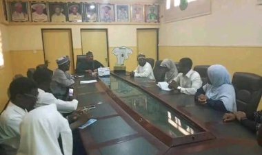 UDC Debate Club Receives Caliphate Debate Trophy, VC Pledges Support