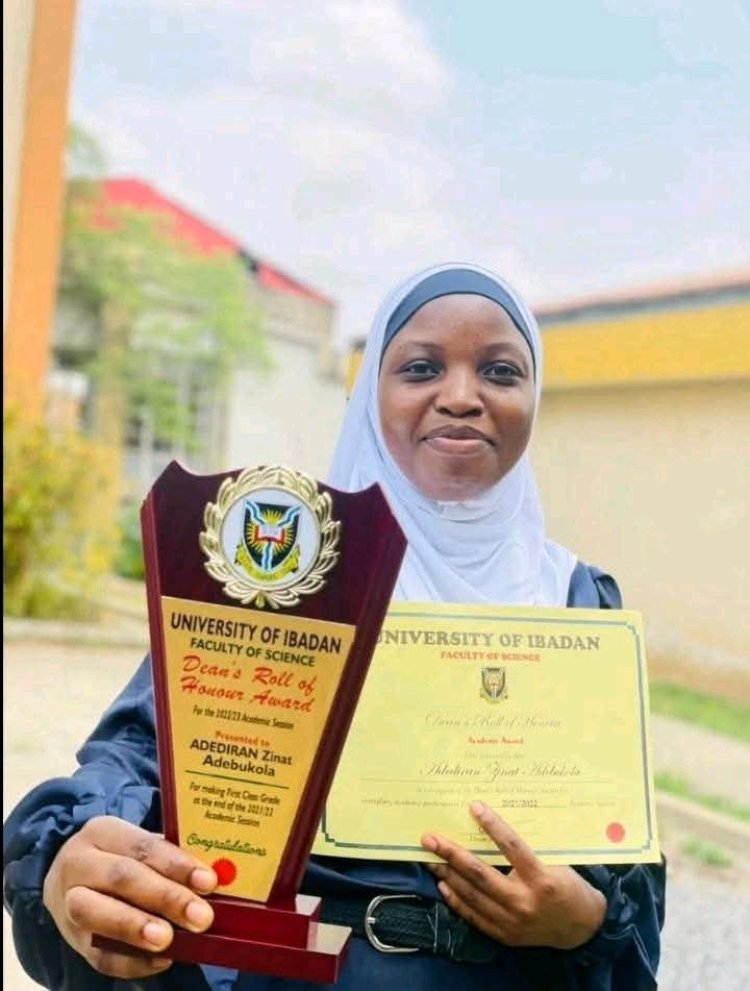 University of Ibadan Graduate Zinat Adediran  Emerge Best Student, Achieves 3.79/4.00 CGPA In Mathematics