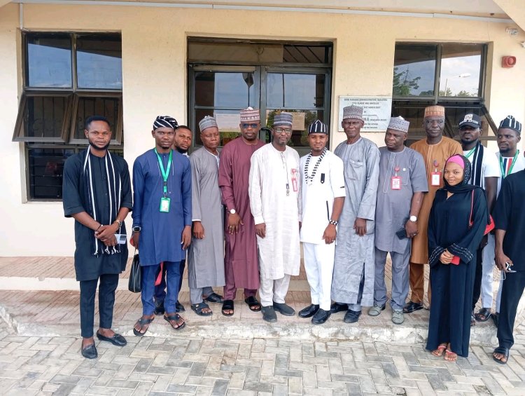 Tiv Students Association Honors ADSU Vice-Chancellor with Award