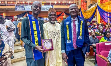 FULOKOJA VC, Prof. Akinwumi Conferred with Distinguished Unilorin Alumnus Award