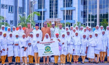 MAAUN Hosts Secondary School Students on Excursion