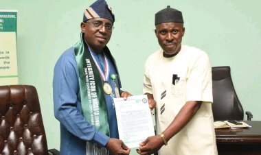 FUNAAB VC Honoured as Integrity Icon of Nigeria, Bags Good Governance Medal