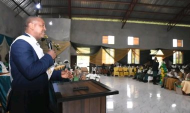 FUNAAB VC Reiterates Commitment to Quality Education at FUNIS Prize-Giving Ceremony