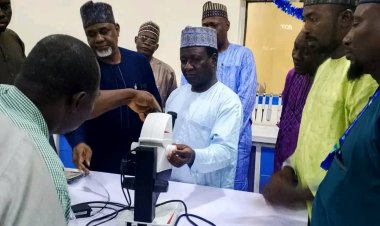 University of Maiduguri VC Inspects Upgraded Postgraduate Laboratory