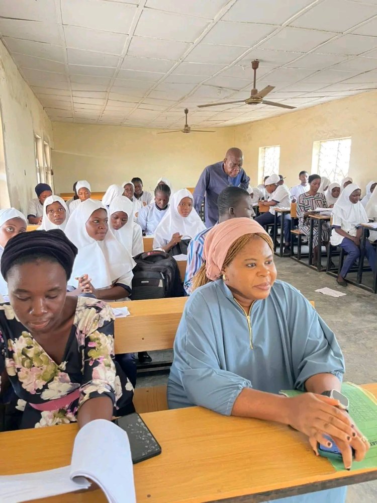 Hep Department Holds Project Proposal Defense at NewGage College of Health Technology