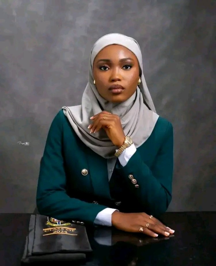 University of Ibadan Nursing Student Yakubu Jemilat Onayi Achieves First-Class Honors and Prestigious Award