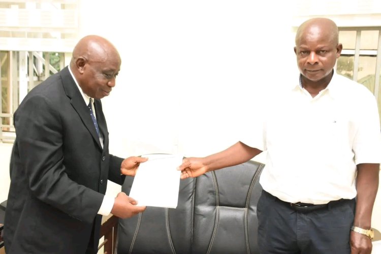 Prof. Victor Makinde Assumes Office as New Dean of College of Physical Sciences at FUNAAB