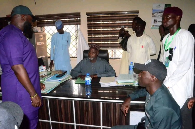 NANS President visit Fed poly Damaturu, commends Rector for improving Students' welfare