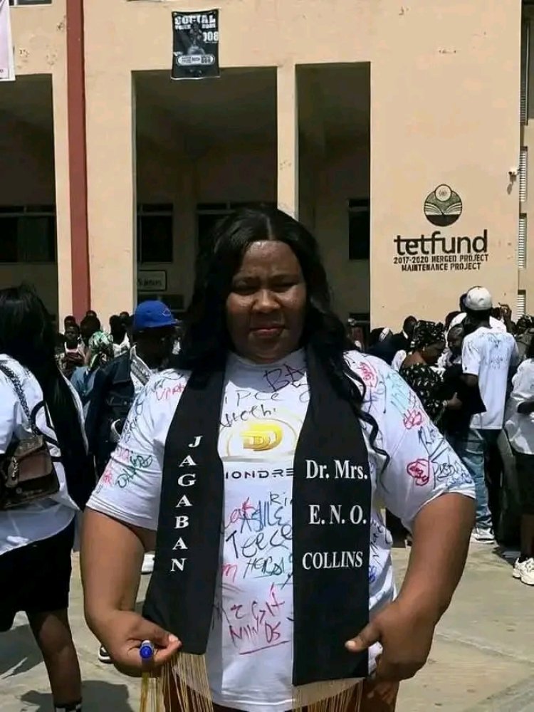 UNIJOS Lecturer Dr. Mrs Collins Joined Her Students in Celebrating Their Signing Out