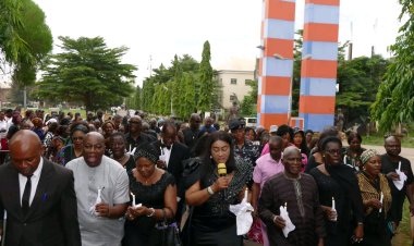 Federal Polytechnic, Oko Holds Candlelight Procession in Honor of Late Bursar