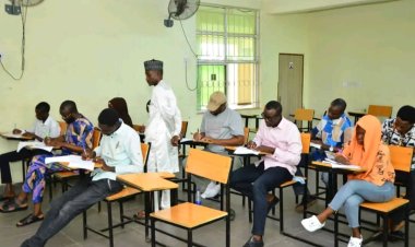 Postgraduate Students at UNIABUJA Faculty of Social Sciences Sit for Examinations