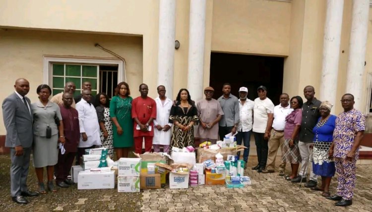 Federal Polytechnic Oko's Rector Supplies Essential Drugs and Medical Equipment to Medical Centre