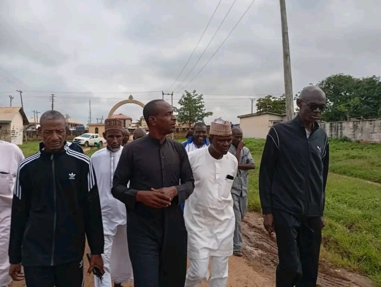 Vice-Chancellor visits ABU staff residential quarters, expresses worry over dilapidation