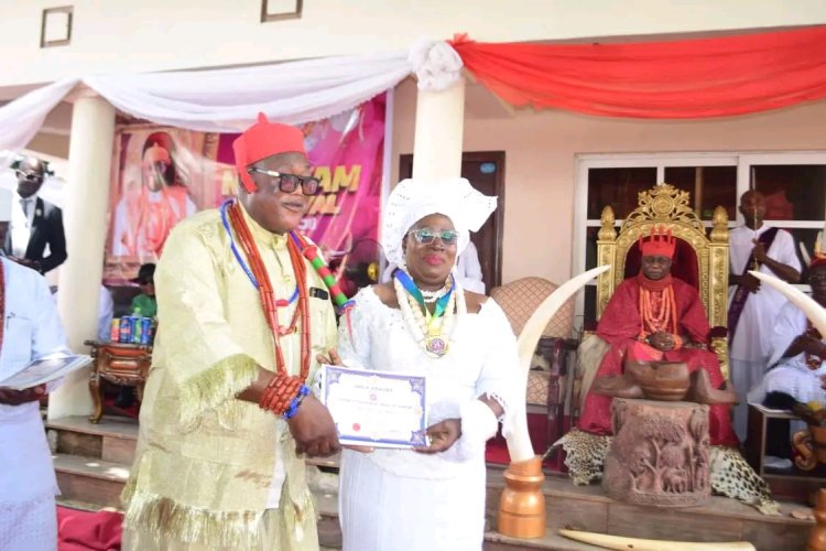 Asagba Of Asaba Honours UNIDEL DVC With Royal Medal Of Honour