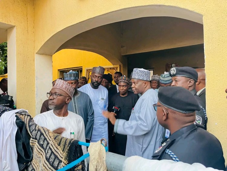 Governor Inuwa Yahaya Visits Gombe State University After Female Hostel Fire