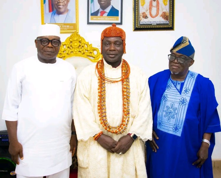 CUSTECH Pro-Chancellor Leads Delegation to Visit the Chancellor in Ekpoma